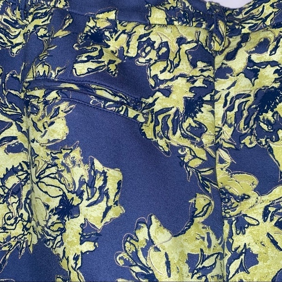 NWOT Soft Surroundings Green Blue Elisabetta Floral Stretchy Pants Size Small - Picture 8 of 11